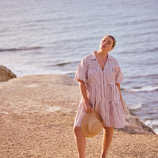 SUMMER 25' LOOKBOOK