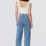 Signature Barrel Leg Jeans - Mid Blue Wash