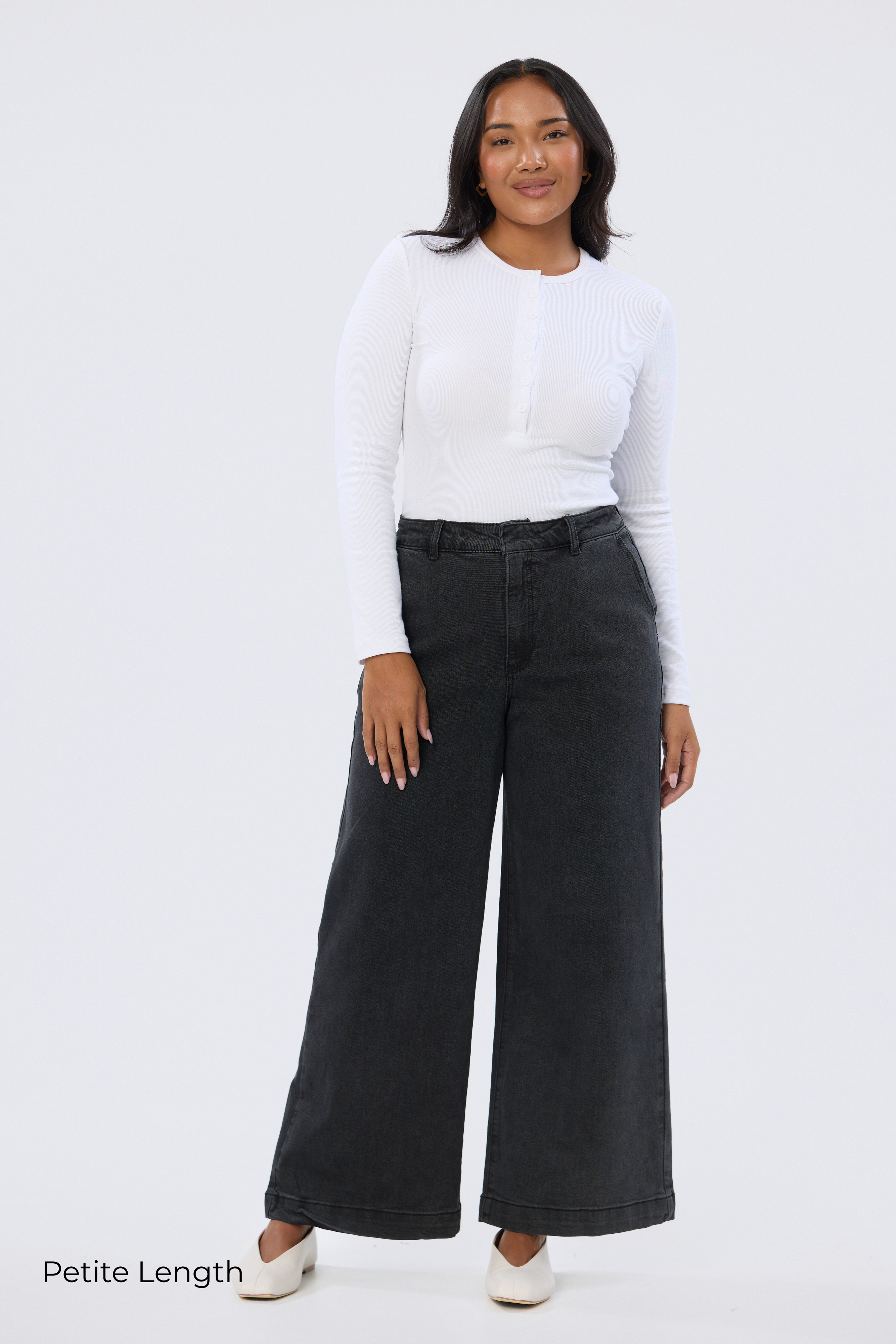 Signature Wide Leg Jeans - Black Wash (Pre-Order)