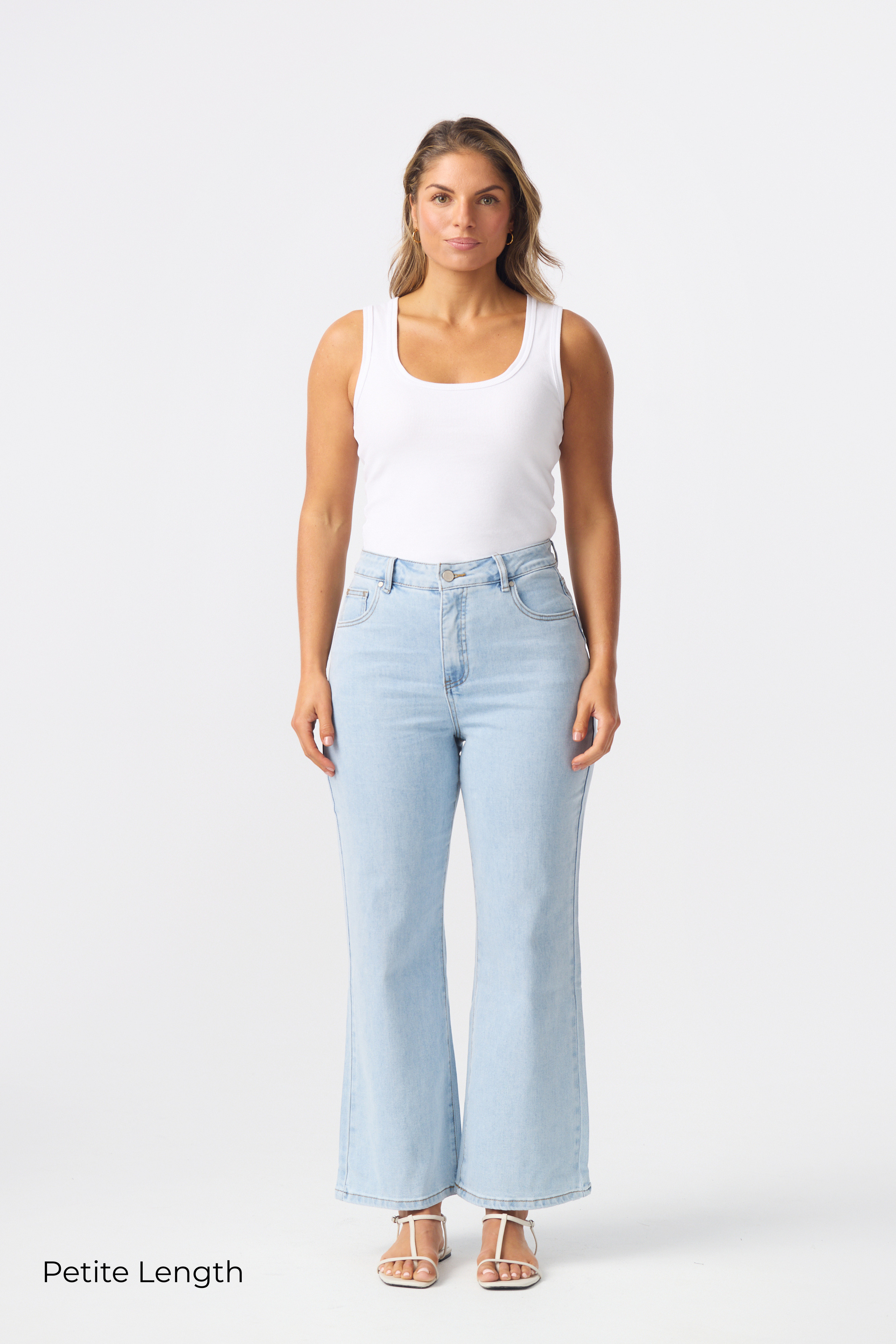 Signature Straight Leg Jeans - Light Blue Wash