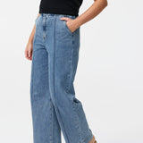 Tailored Pintuck Jeans - Mid Wash Blue