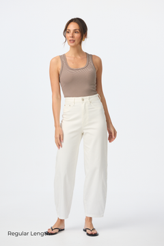 Signature Barrel Leg Jeans - White