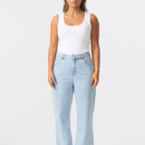 Signature Straight Leg Jeans - Light Blue Wash