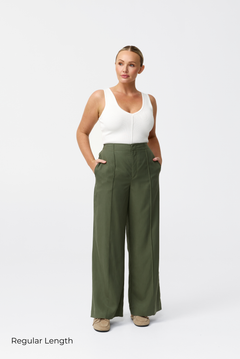 Tailored Pintuck Pants - Khaki