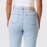 Signature Slim Leg Jeans - Light Blue Wash