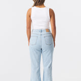 Signature Straight Leg Jeans - Light Blue Wash