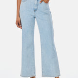 Signature Straight Leg Jeans - Light Blue Wash