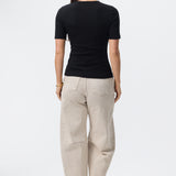 Fitted Ribbed T-Shirt - Black