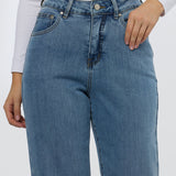 Signature Straight Leg Jeans - Mid Blue Wash